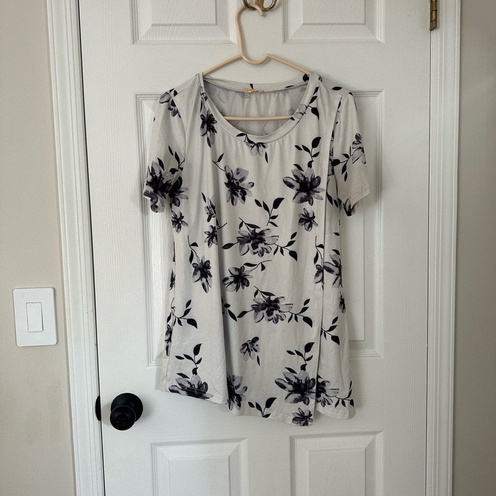 Floral Print Women's Nursing Top